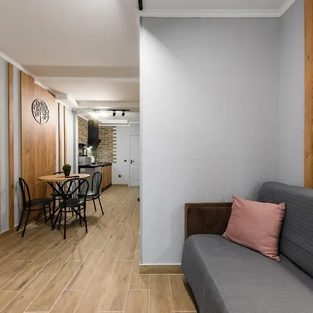 Нові Затишні Smart-Квартири Lего Apartment Uzhhorod Exterior photo