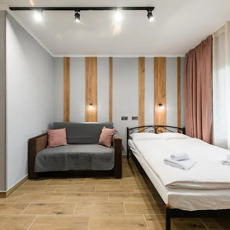 Нові Затишні Smart-Квартири Lего Apartment Uzhhorod Exterior photo