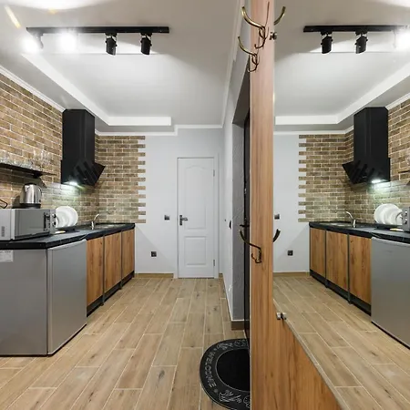Нові Затишні Smart-Квартири Lего Apartment Uzhhorod Exterior photo