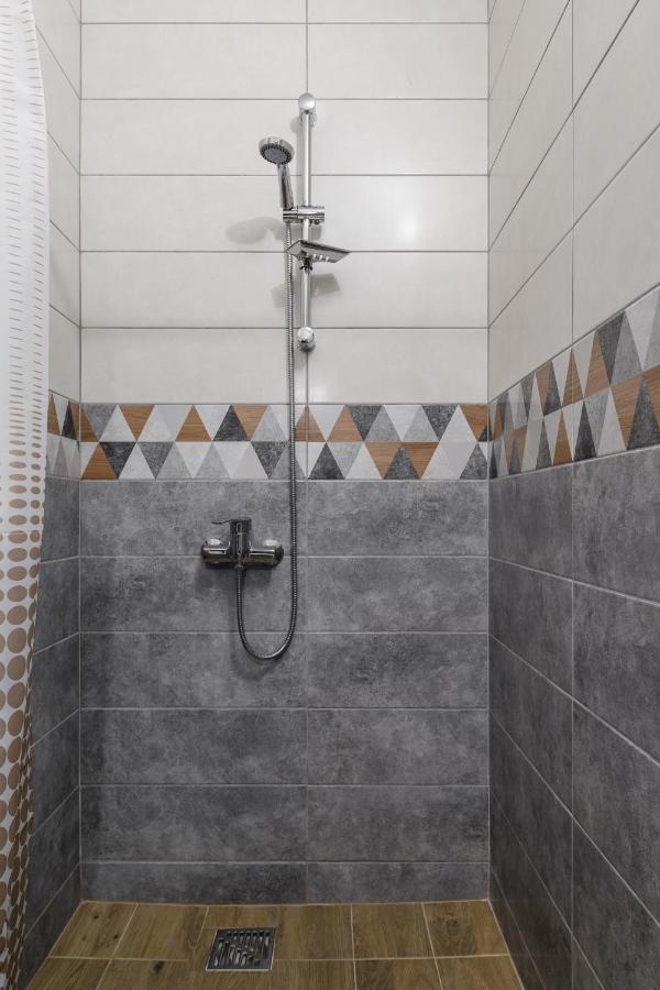 Apartment нові затишні Smart-квартири Lего Uzhhorod