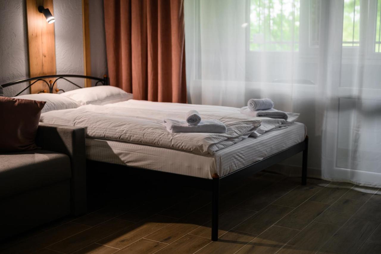 Apartment нові затишні Smart-квартири Lего Uzhhorod